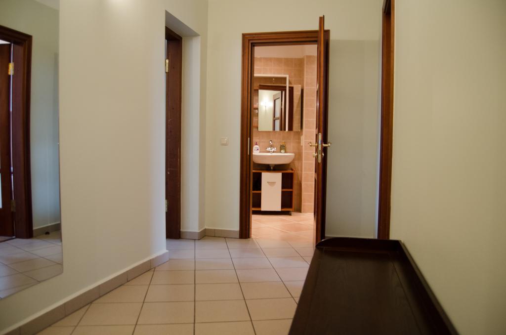 City Inn Riga Apartment, Old Town Panorama View With Parking Exterior foto